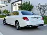 Фото 8 - Mercedes-Benz E-Class