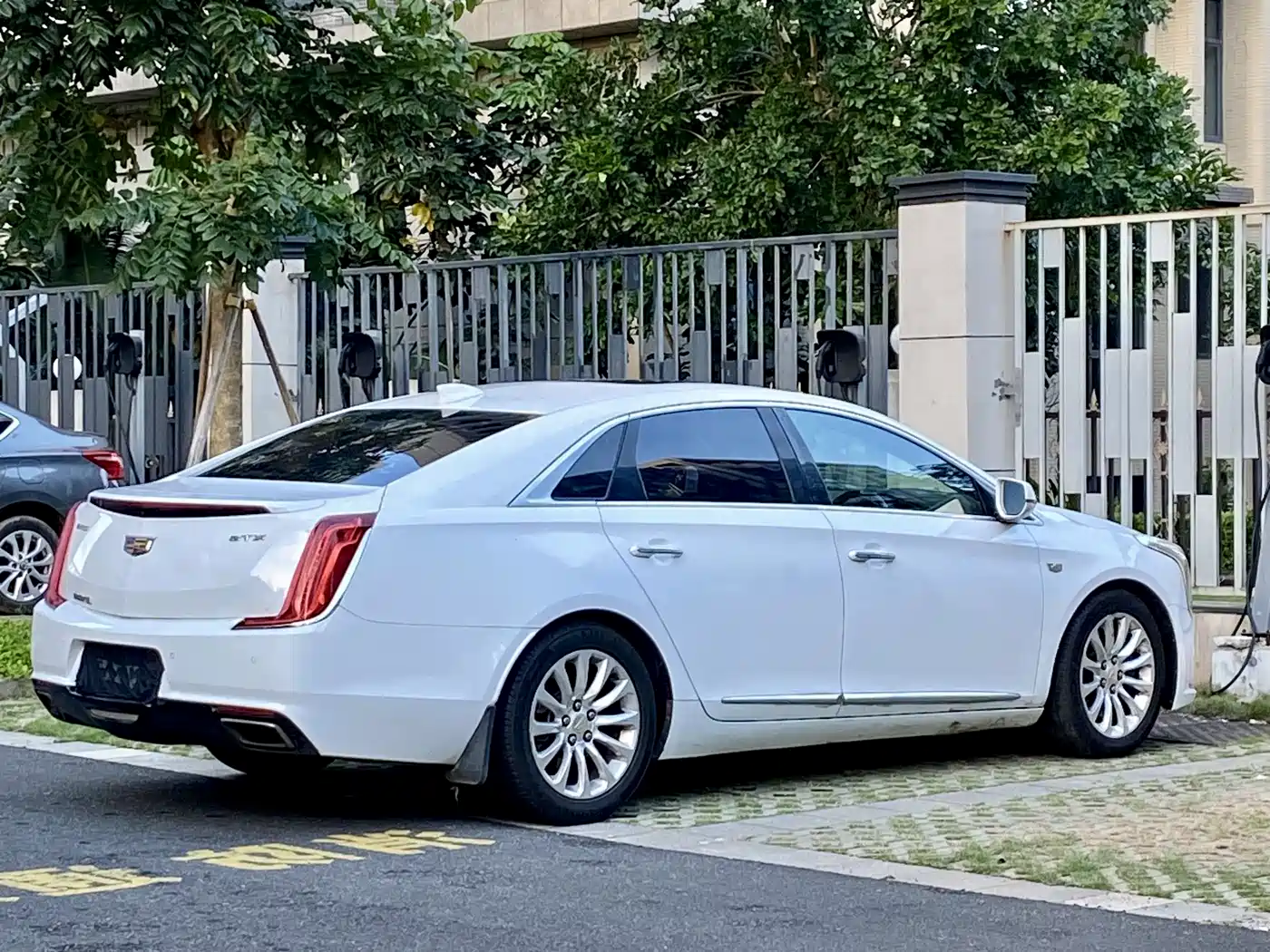 Cadillac XTS 2018 28T Elite фото 18