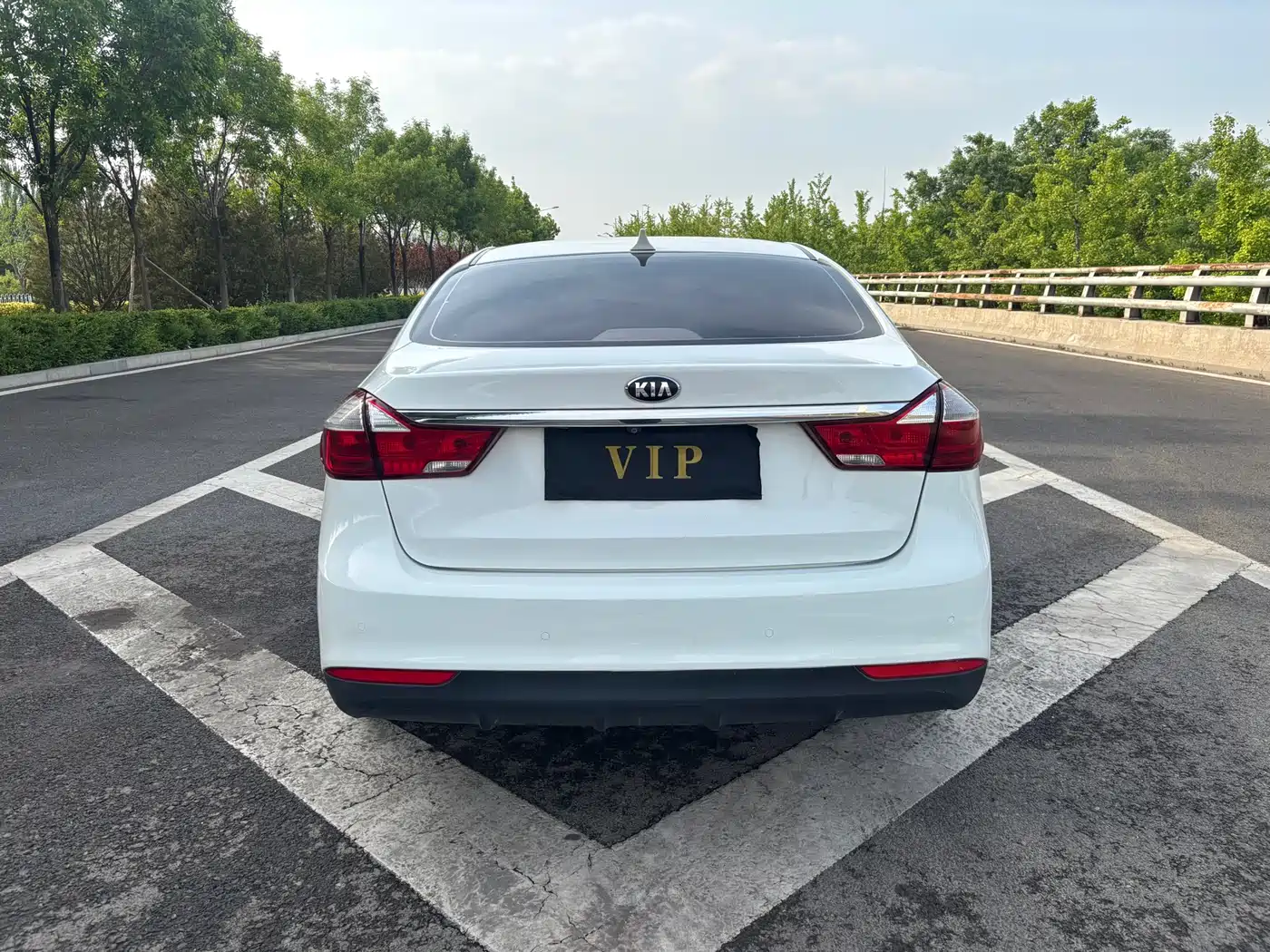 Kia K3 2017 1.6L Automatic 15th Anniversary Special GLS фото 8