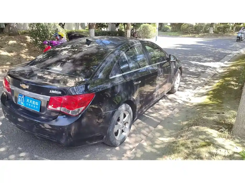 Chevrolet Cruze 2011 2011 1.8L SX AT