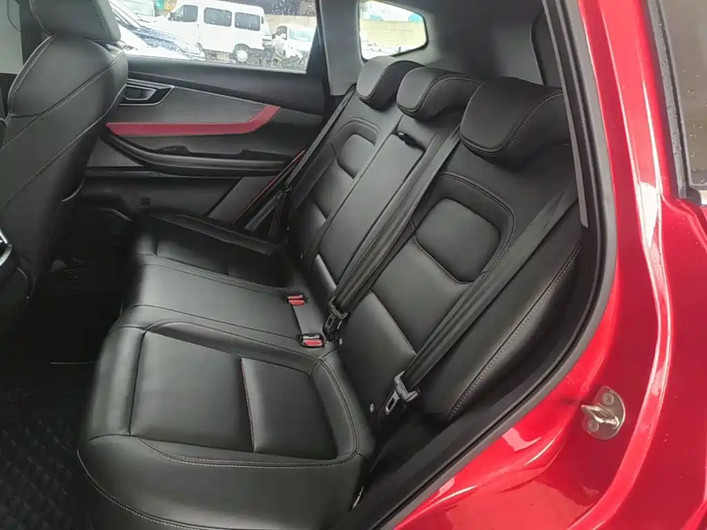 Фото 17 - Chery Tiggo 7