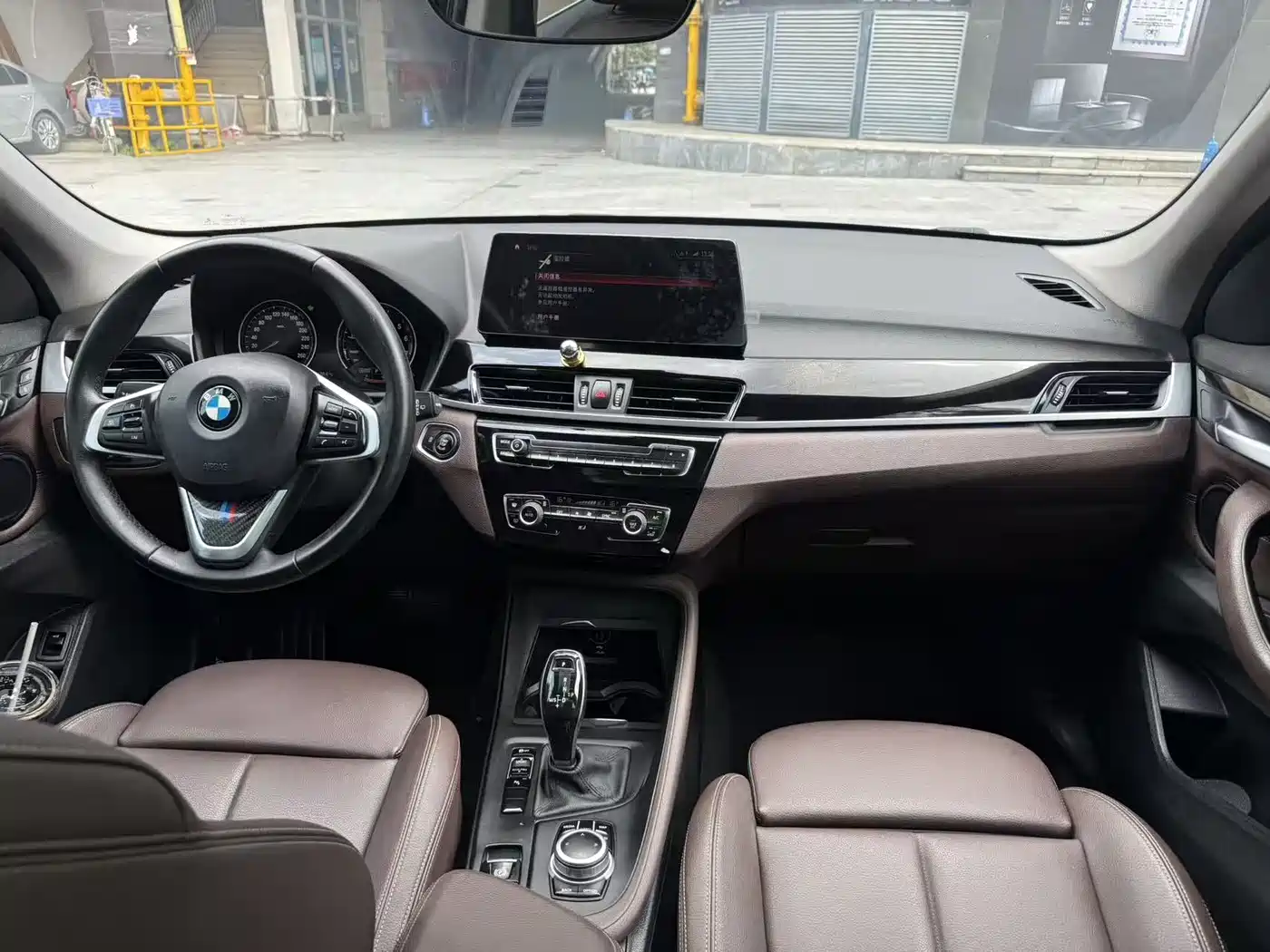 BMW X1 2020 sDrive25Li Leading Model фото 6