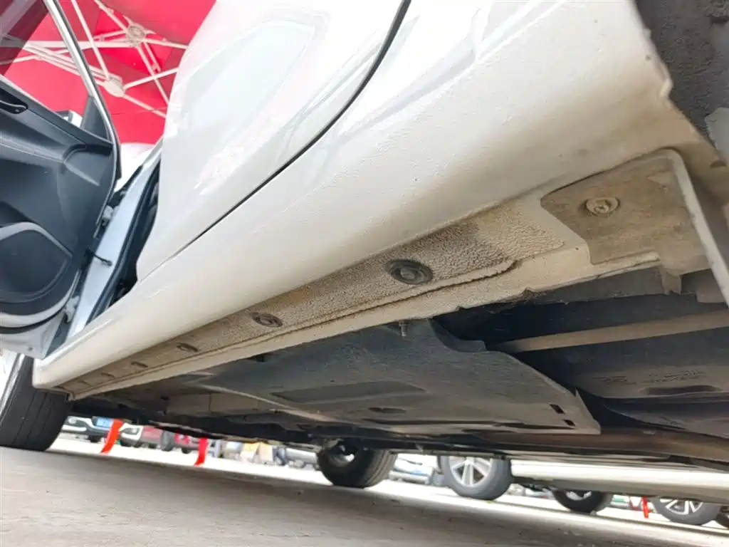 Hyundai Elantra 2018 1.6L Automatic Pleasing Edition GL China VI фото 22