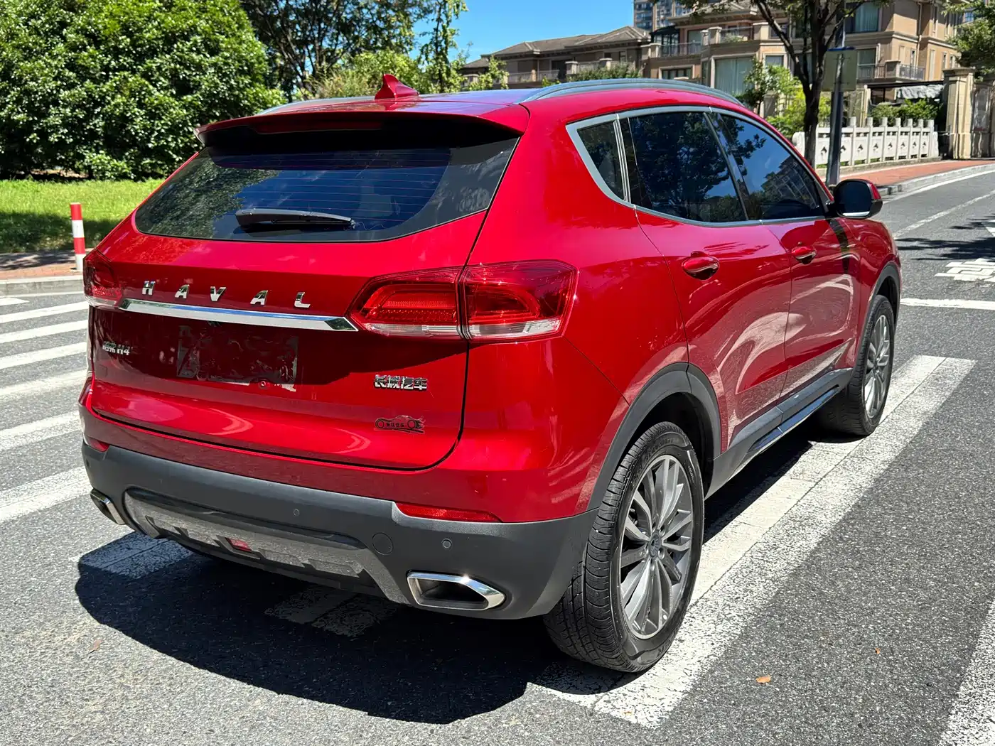 Haval H4 2019 2019 1.5GDIT DCT Ultra Luxury Smart Connect Edition China V