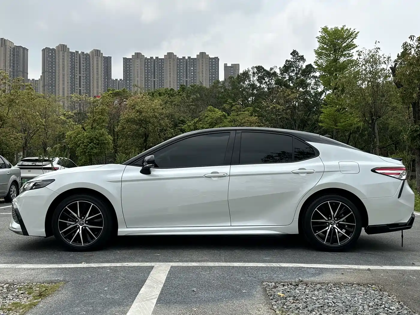 Toyota Camry 2021 2.5S Feng Shang Edition фото 4