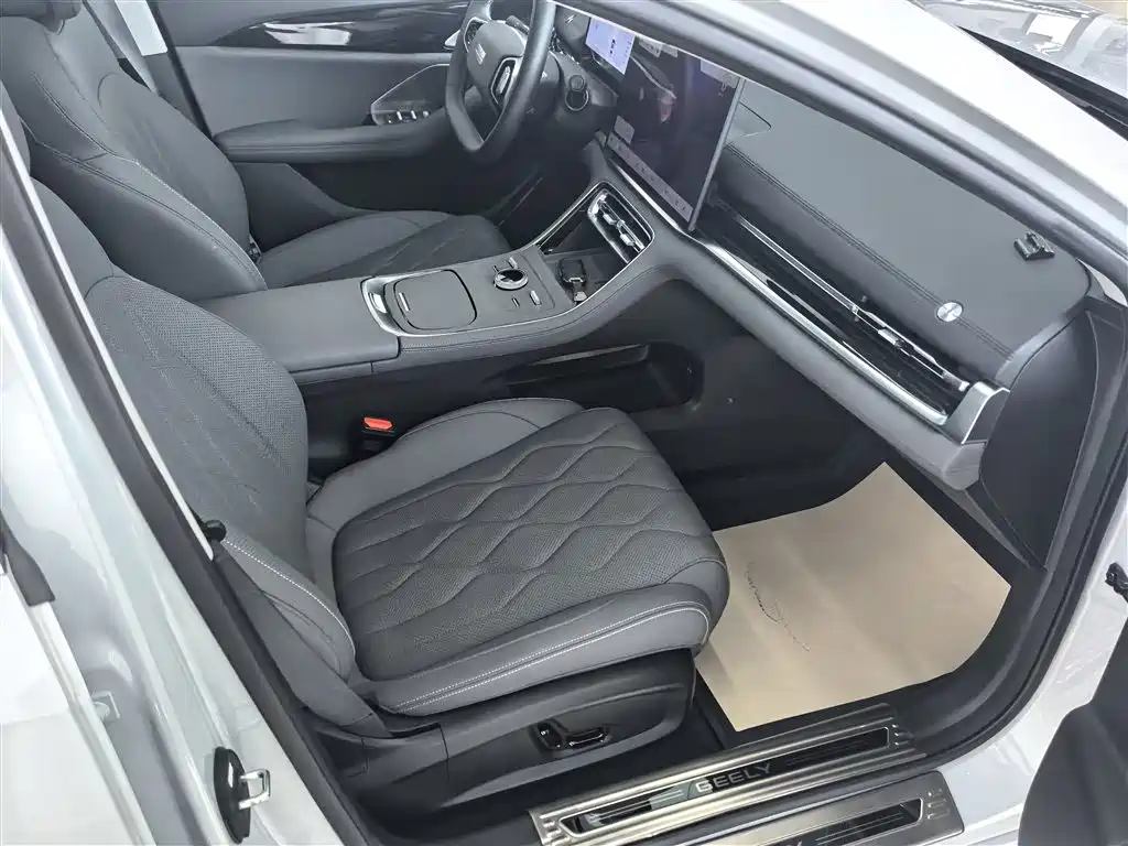 Geely Galaxy Galaxy A7 2025 2025 EM-i 70km Explorer Edition