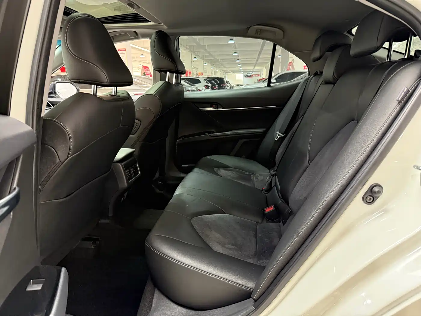 Toyota Camry 2021 2.0S Sporty Edition фото 11