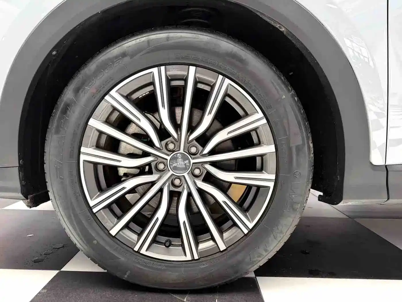 Jetour X70 PRO 2023 2023 1.5T DCT Comfort Type 5-seater