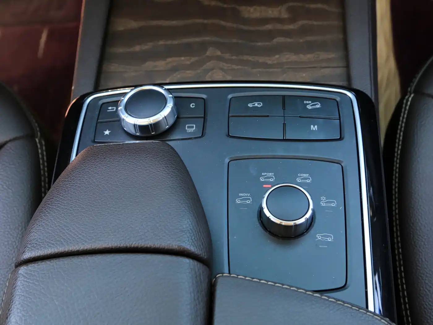 Mercedes-Benz GLE 2017 GLE 400 4MATIC фото 9