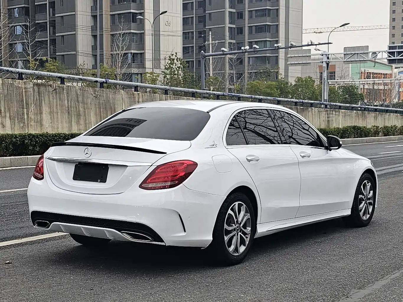 Mercedes-Benz C-Class 2017 Facelift C 180 L Fashion Sport Edition фото 6