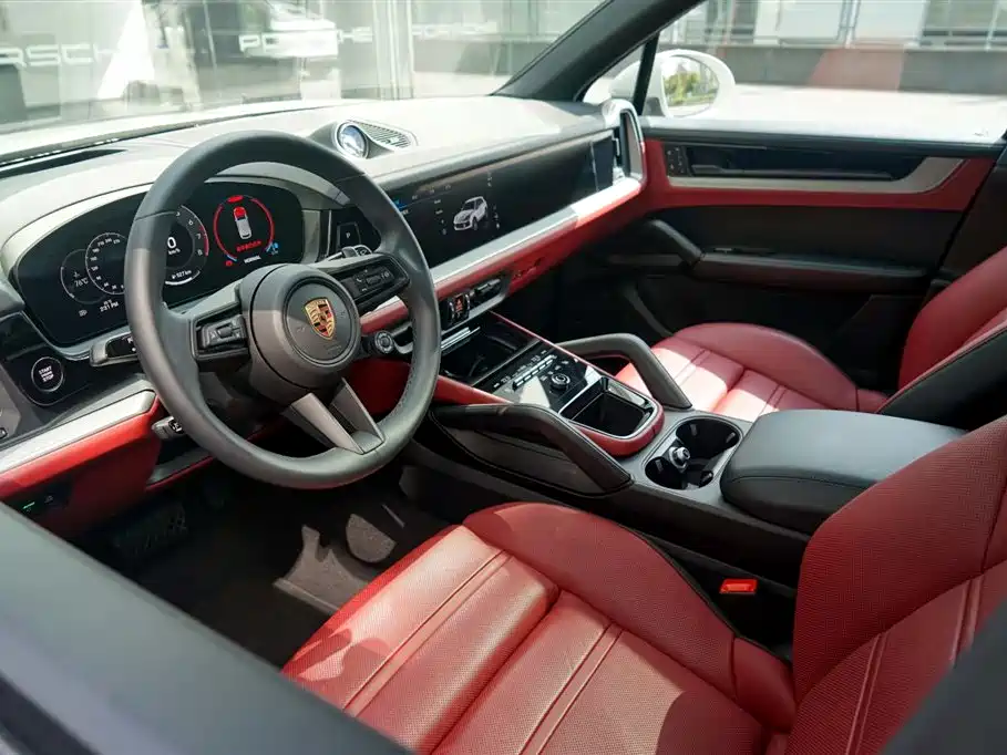 Porsche Cayenne 2025 Cayenne 3.0T Dream Chaser Edition фото 12