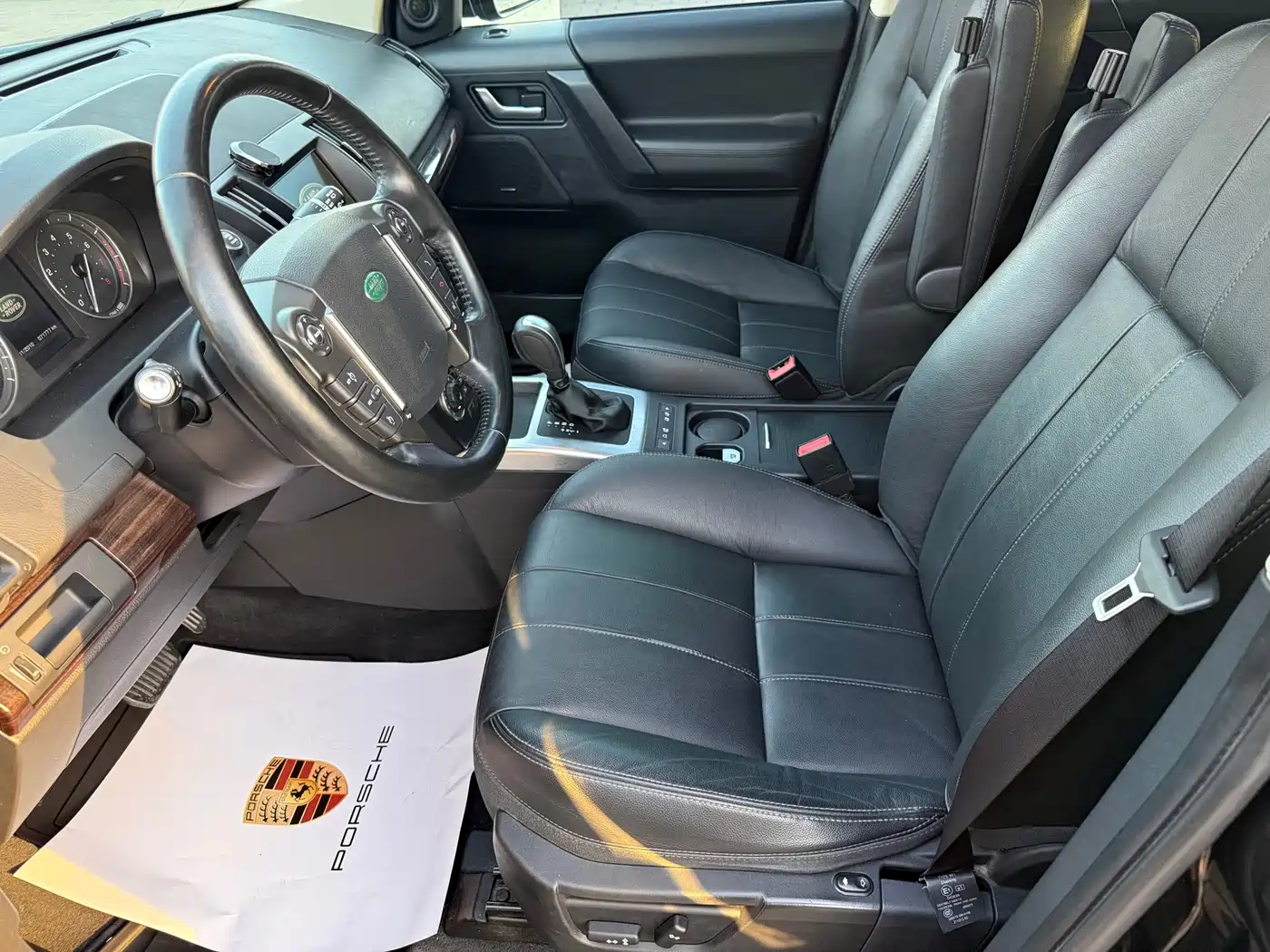 Land Rover Freelander 2 2014 2.0T Si4 SE Gasoline Edition фото 10