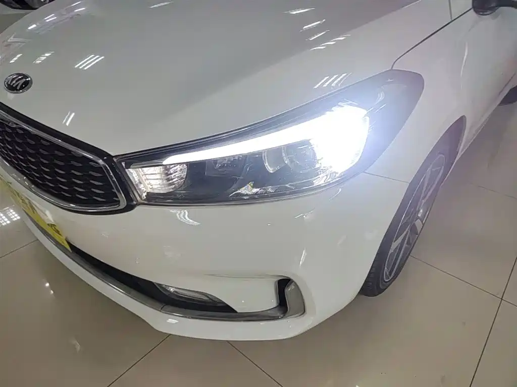 Kia K3 2017 1.6L Automatic 15th Anniversary Special GLS фото 24