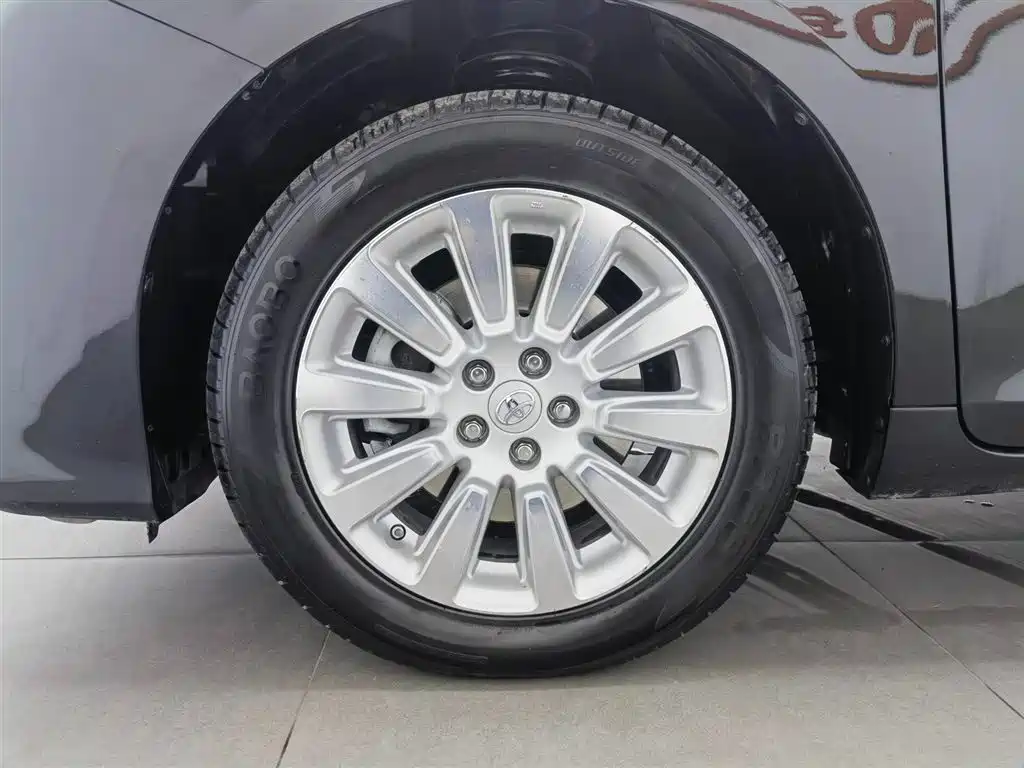 Toyota Sienna 2013 3.5L 4WD Automatic фото 25
