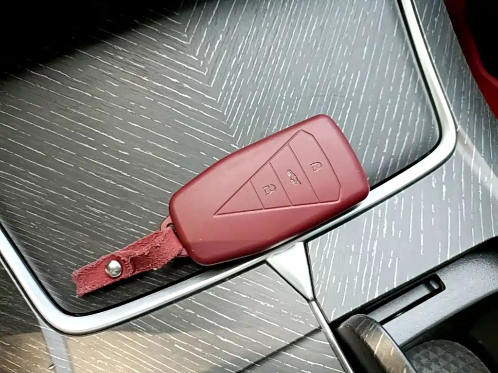 Venucia Big V 2024 2021 260T Idol Edition