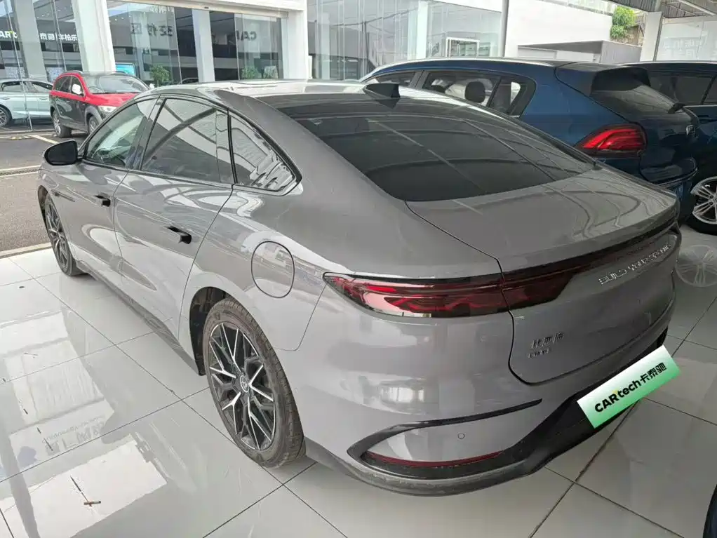 BYD Han 2025 2025 DM-i Smart Driving Edition 125KM LiDAR Flagship