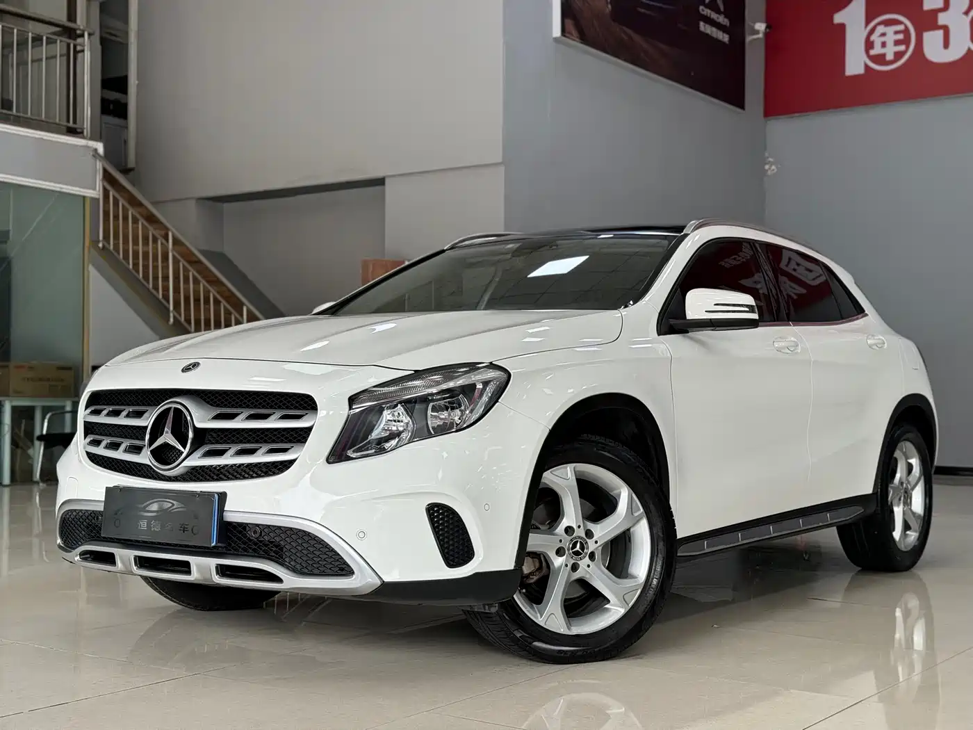Mercedes-Benz GLA 2018 GLA 200 Fashion