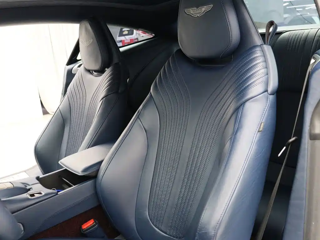 Aston Martin DB11 2017 2017 5.2T V12
