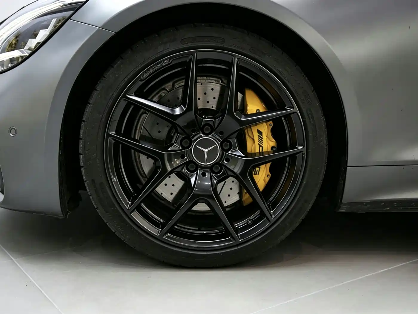 Mercedes-Benz AMG GT 2019 AMG GT фото 18