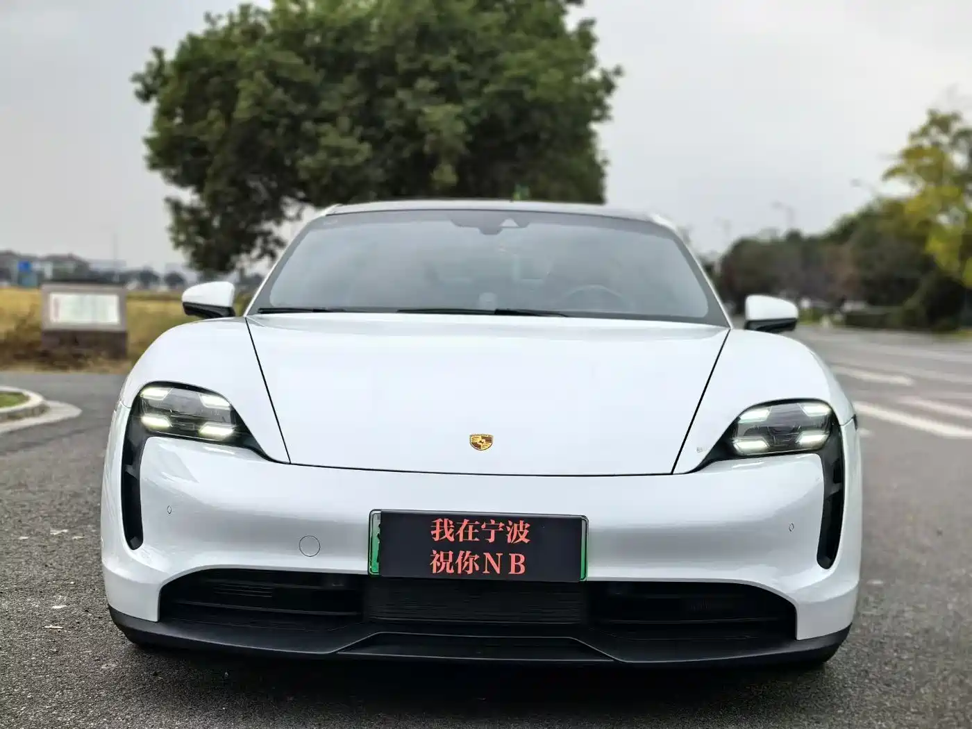 Porsche Taycan 2019 Taycan 4S фото 2