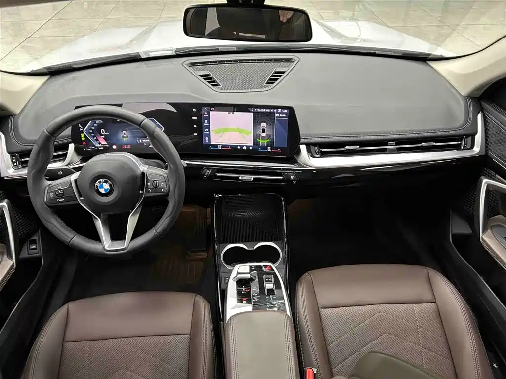 BMW X1 2023 sDrive20Li X Design Package фото 2