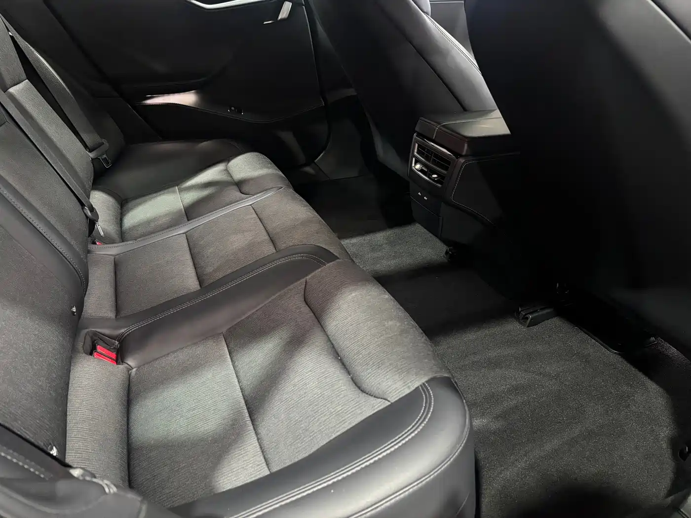 Tesla Model S 2019 2017 Model S 75D Standard Range