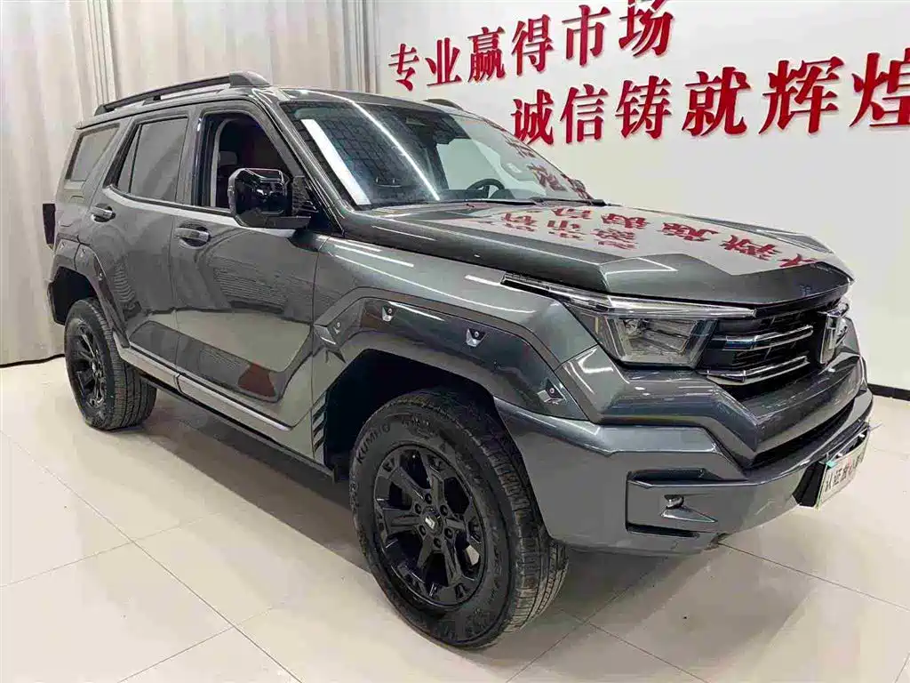 Tank 400 New Energy 2023 Hi4-T Super Edition фото 3