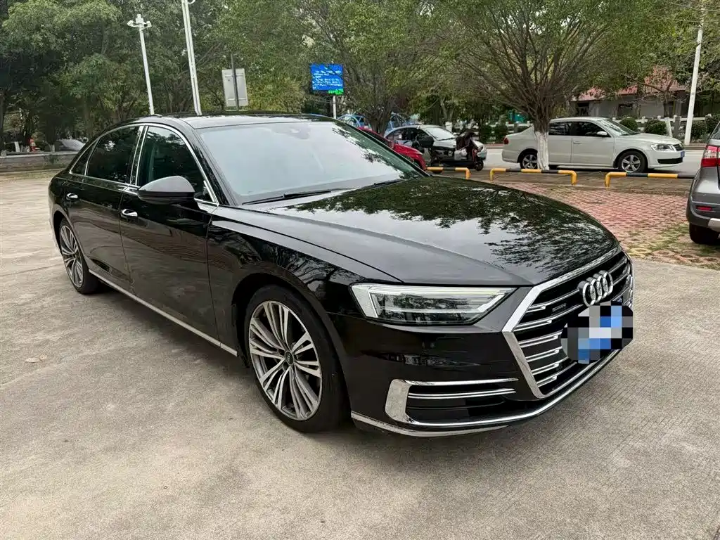 Audi A8 2021 A8L 50 TFSI quattro Comfort фото 3