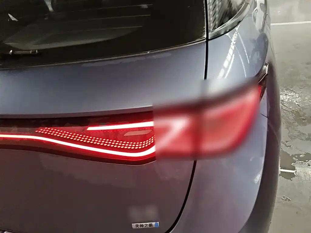 BYD Dolphin 2025 Smart Drive Edition 410km Fashion Version фото 8
