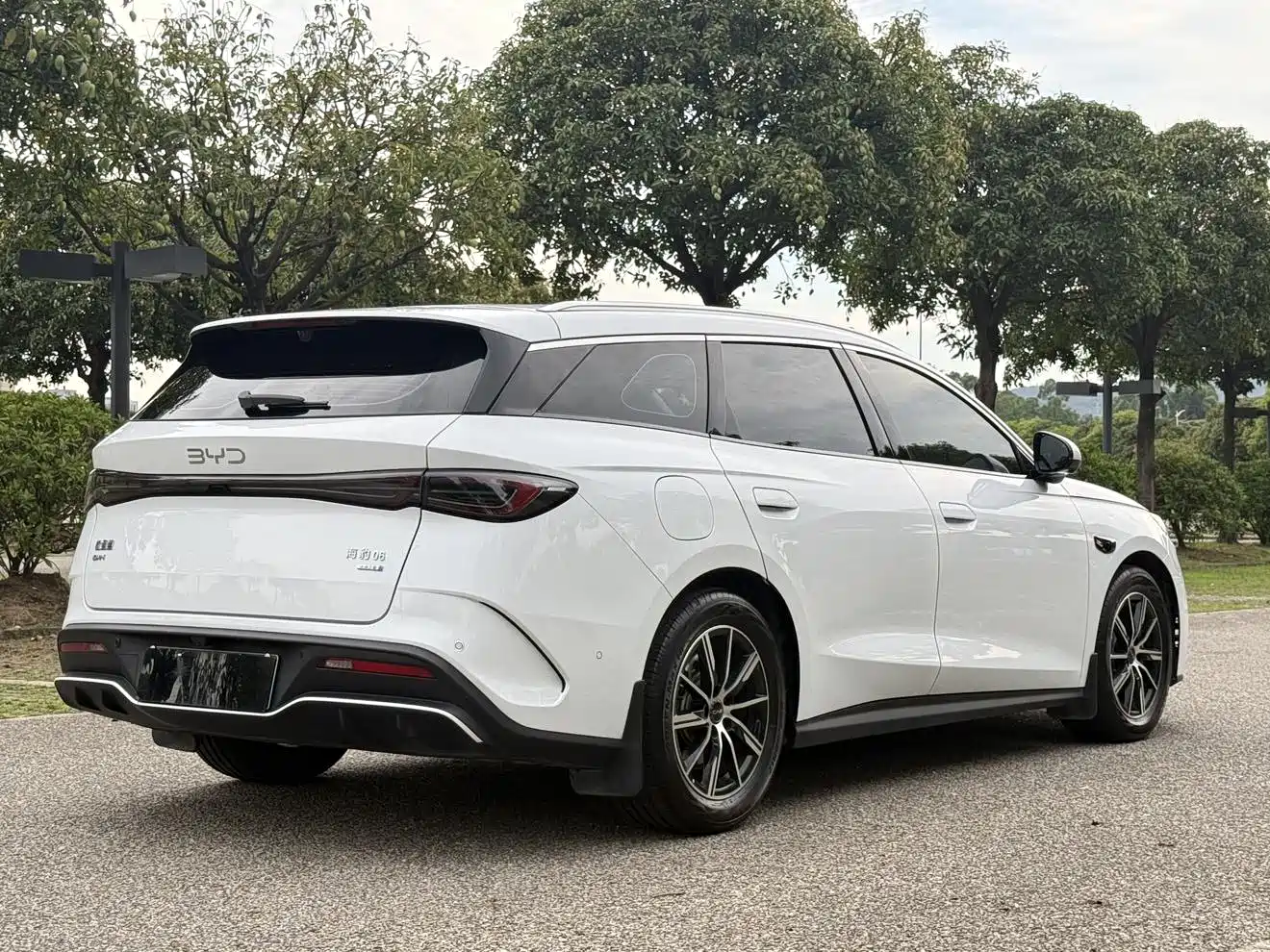 BYD Seal 06 DM-i Touring 2025 DM-i 80KM Premium фото 14