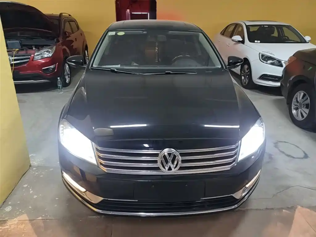 Volkswagen Magotan 2013 1.8TSI Luxury фото 3