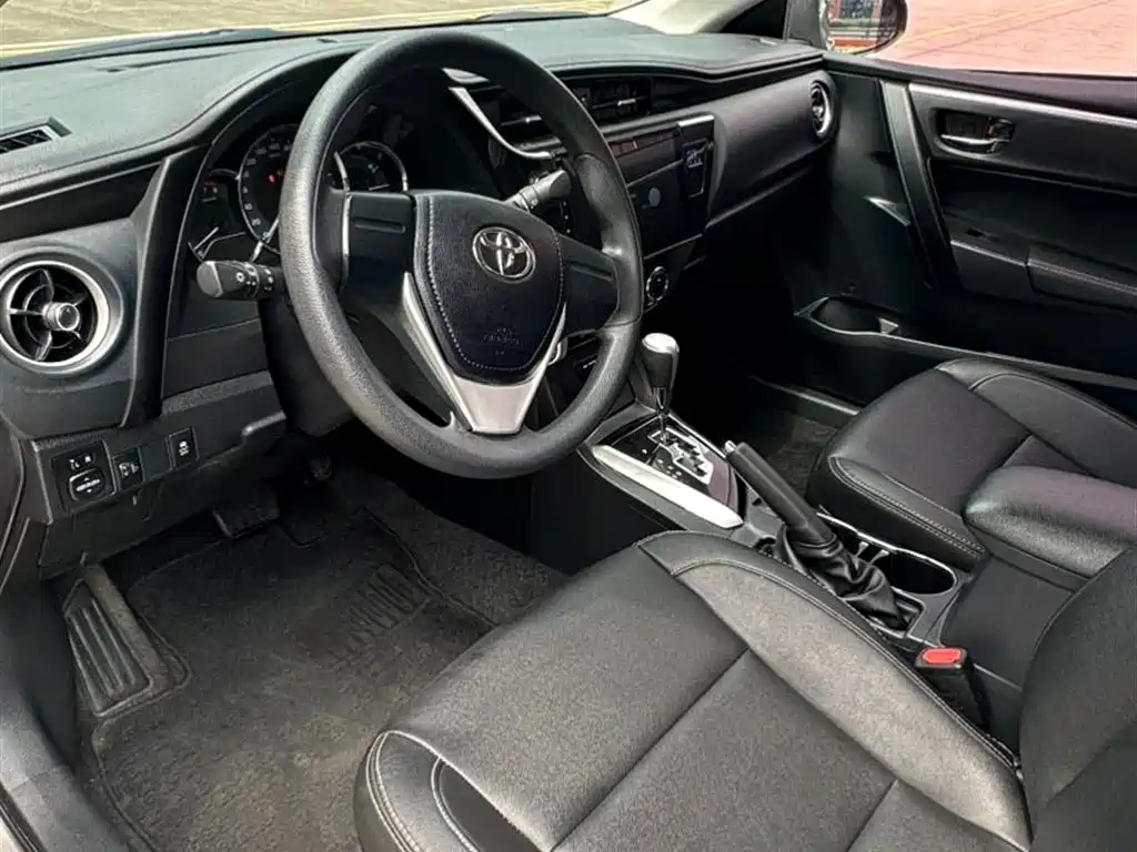 Toyota Corolla 2017 Facelift 1.2T S-CVT GL фото 5