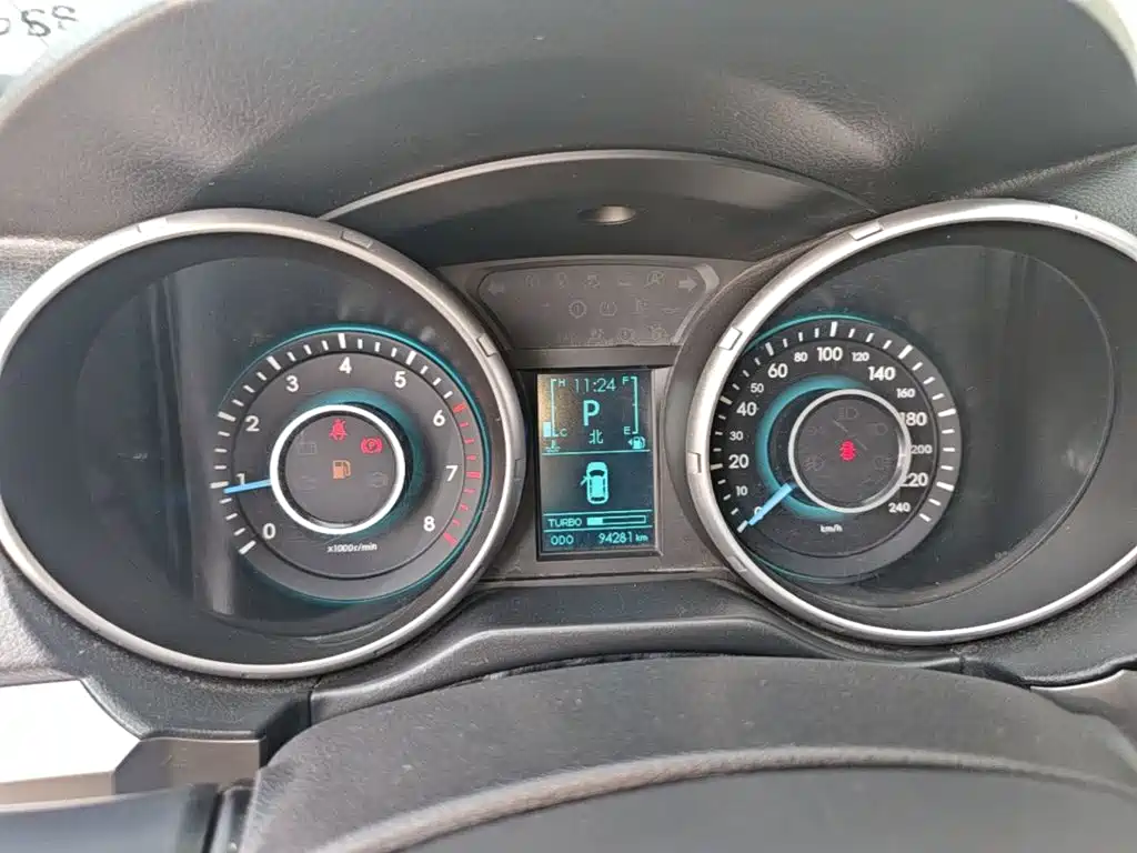 BAIC Senova X65 2015 2015 2.0T Automatic Elite