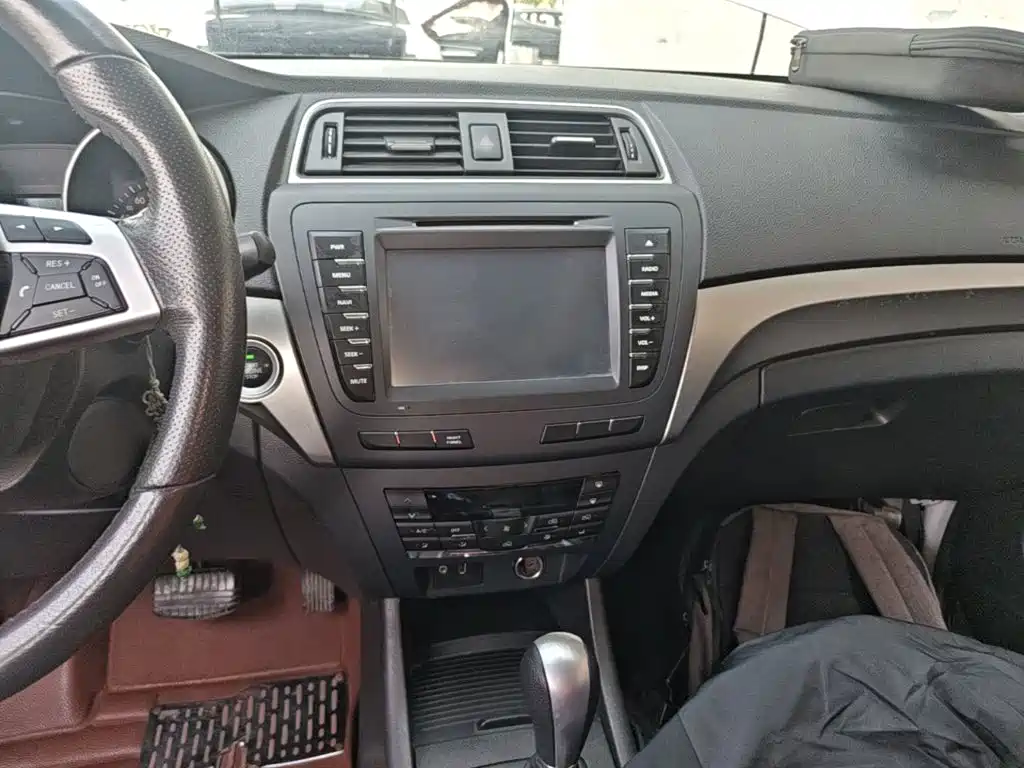 BAIC Senova X65 2015 2015 2.0T Automatic Elite