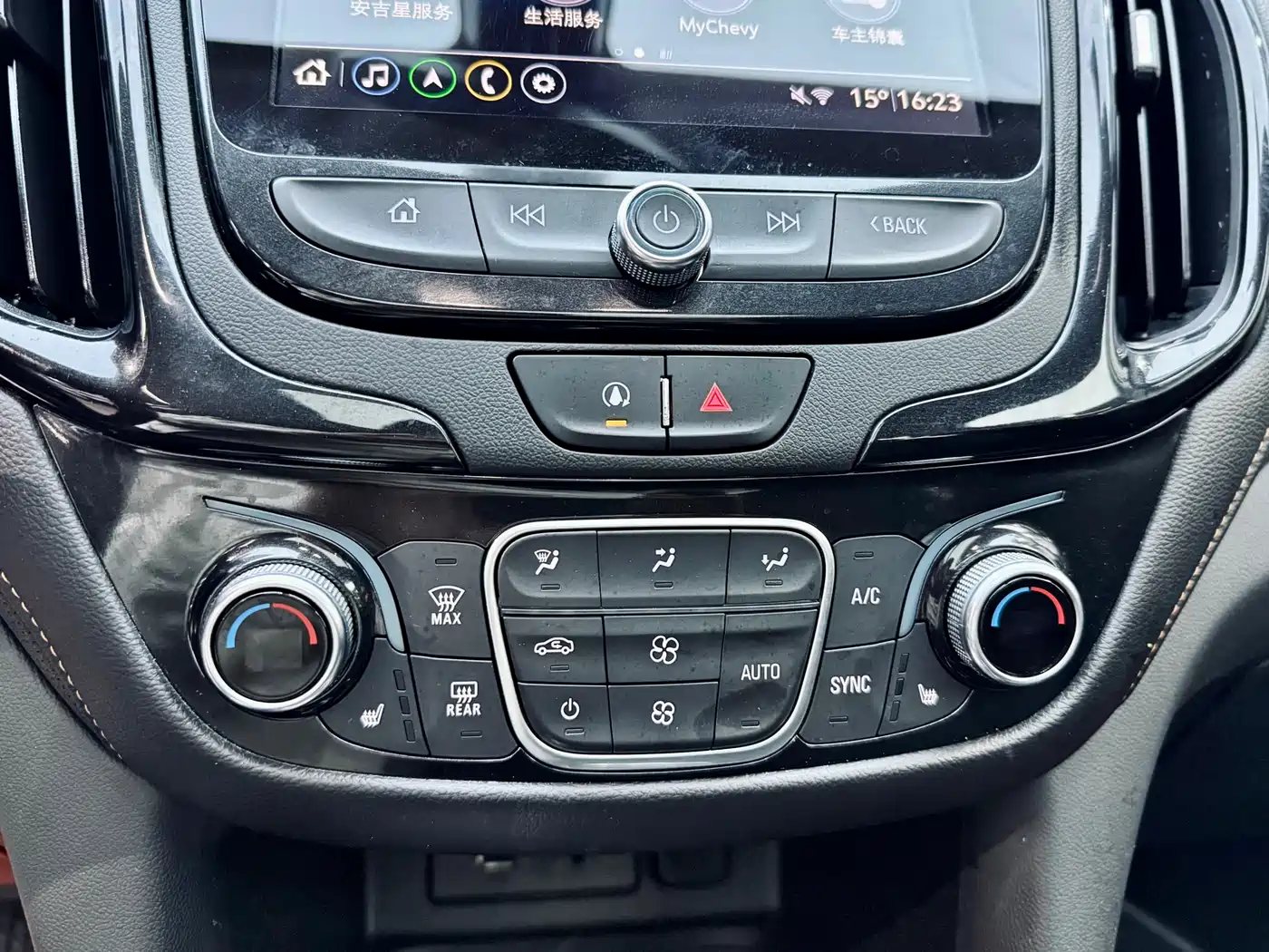 Chevrolet Equinox 2021 535T Yujie Edition фото 15
