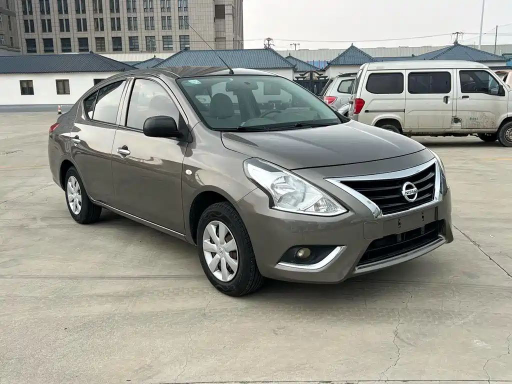 Nissan Sunny 2016 2015 1.5XE Manual Comfort