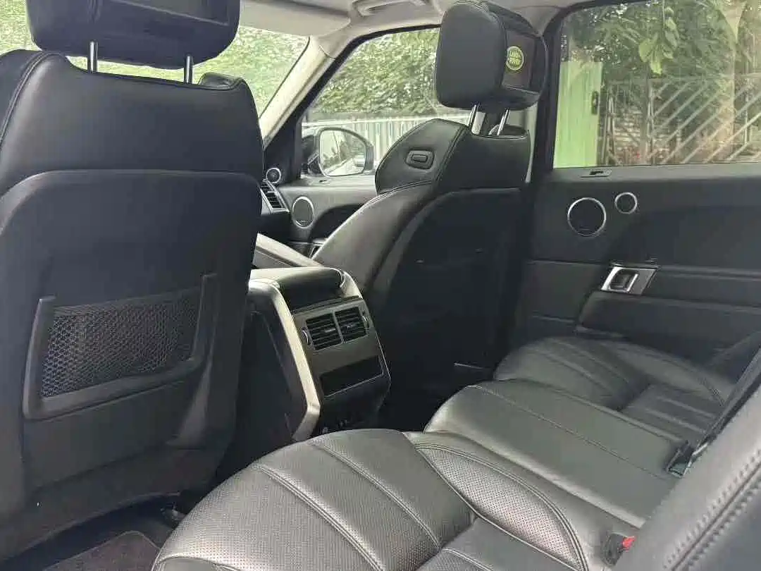 Land Rover Range Rover Sport 2016 Model 3.0 SC V6 HSE DYNAMIC фото 6