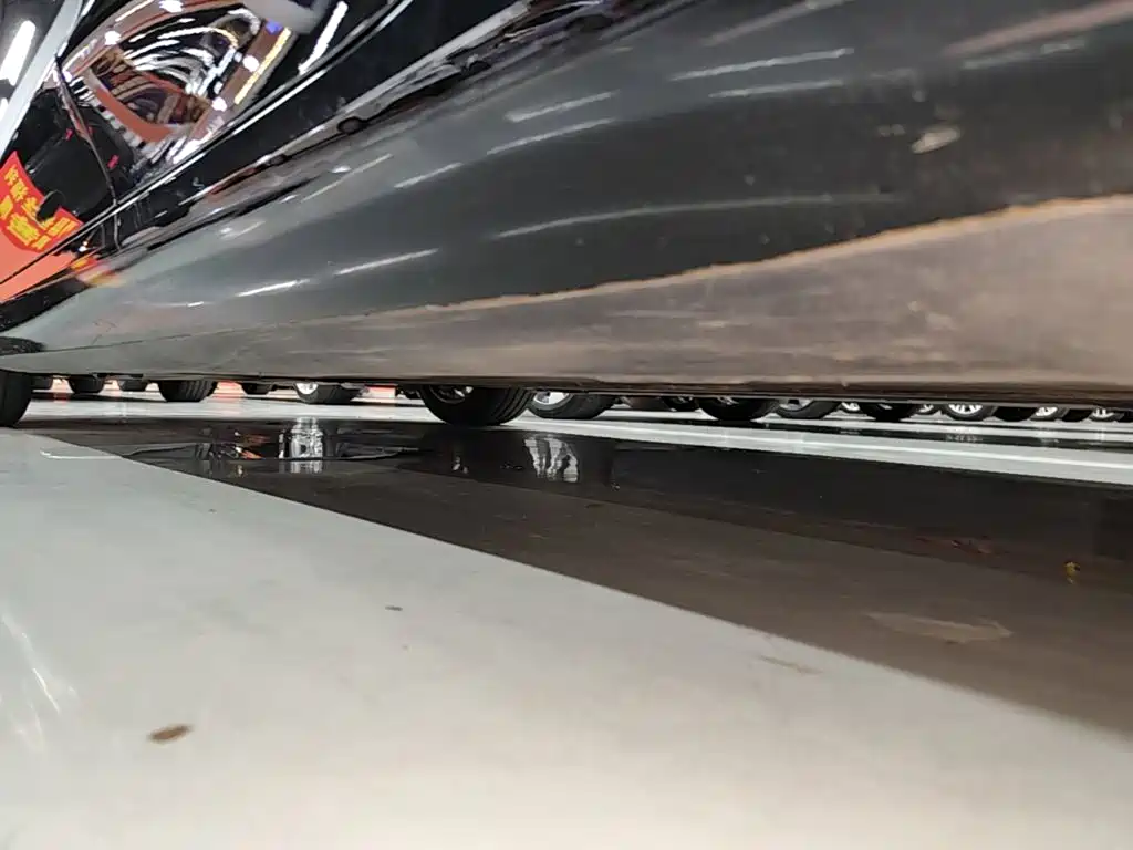 Фото 22 - Tesla Model 3