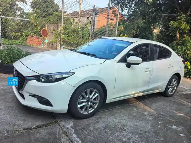 Mazda 3 Axela 2019