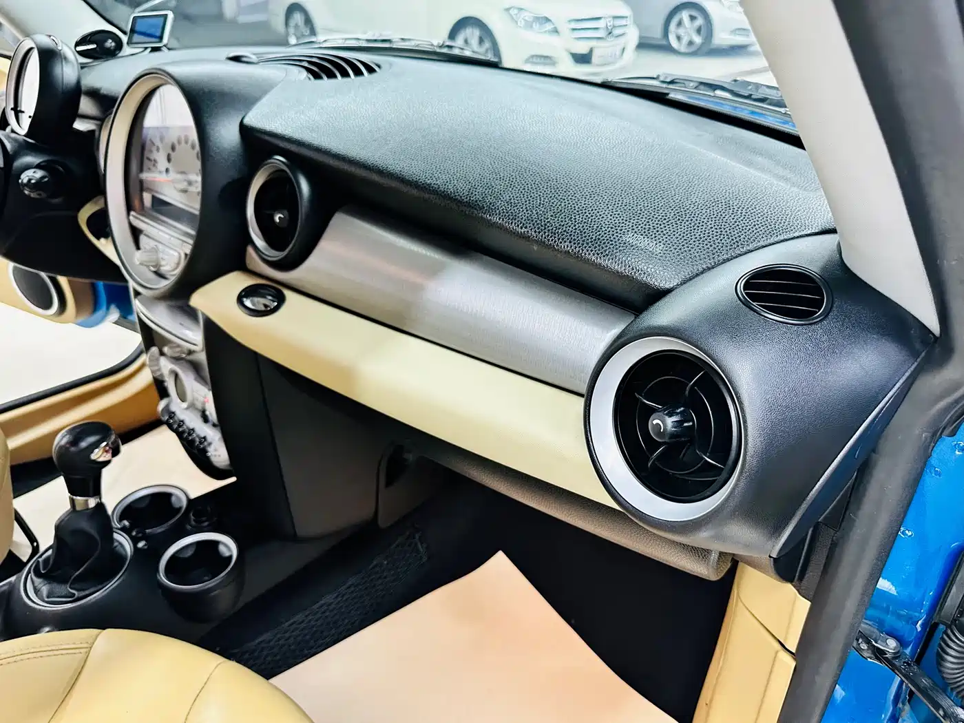 Фото 34 - MINI CLUBMAN