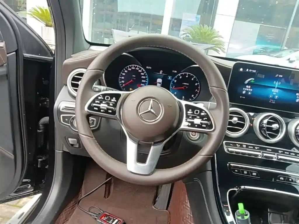 Mercedes-Benz GLC 2022 Facelift II GLC 260 L 4MATIC Sport Model фото 11