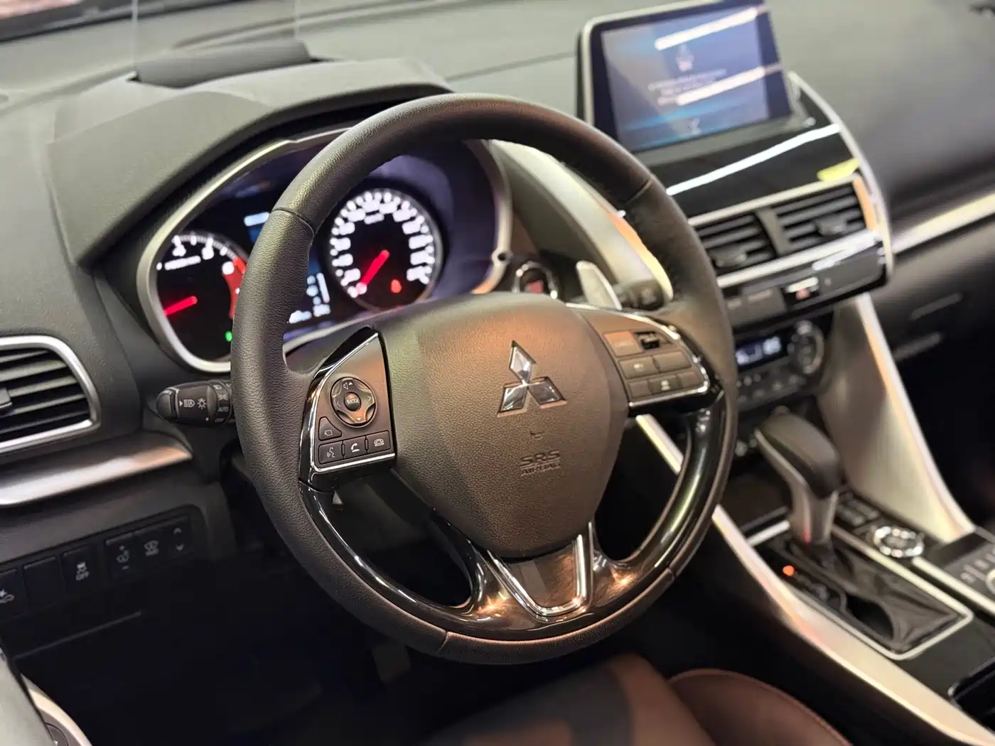 Mitsubishi Eclipse Cross 2018 1.5T CVT AWD True Self Edition фото 7