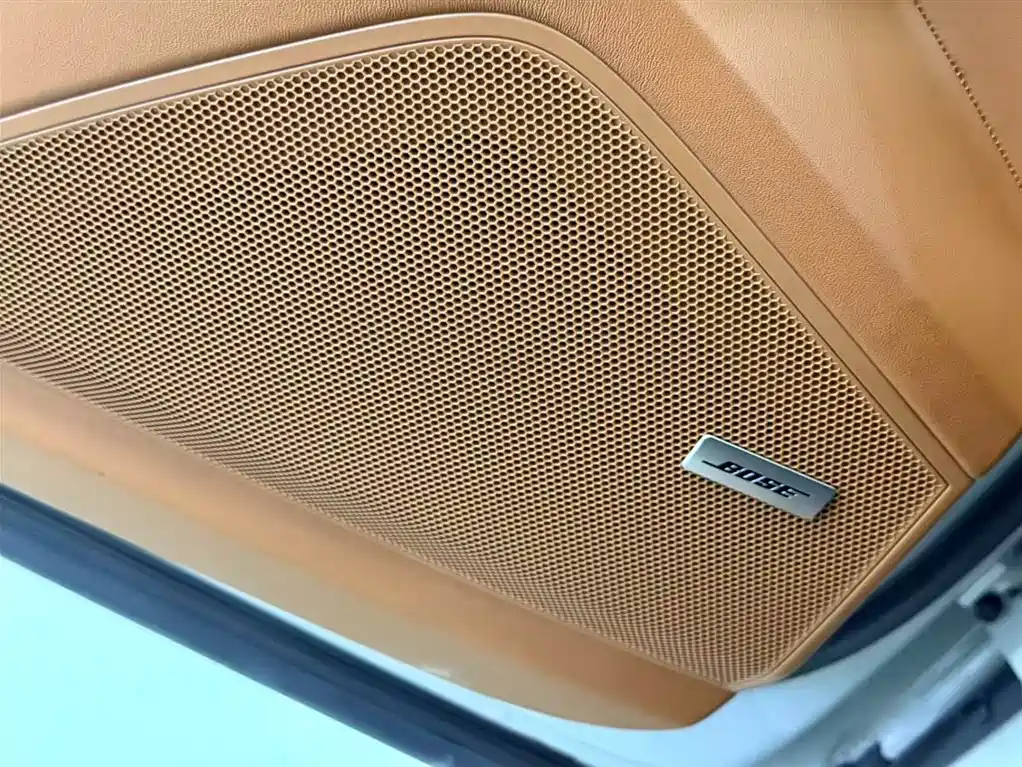 Porsche Cayenne New Energy 2021 Cayenne E-Hybrid 2.0T фото 15