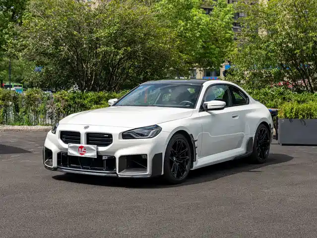 BMW M2 2024