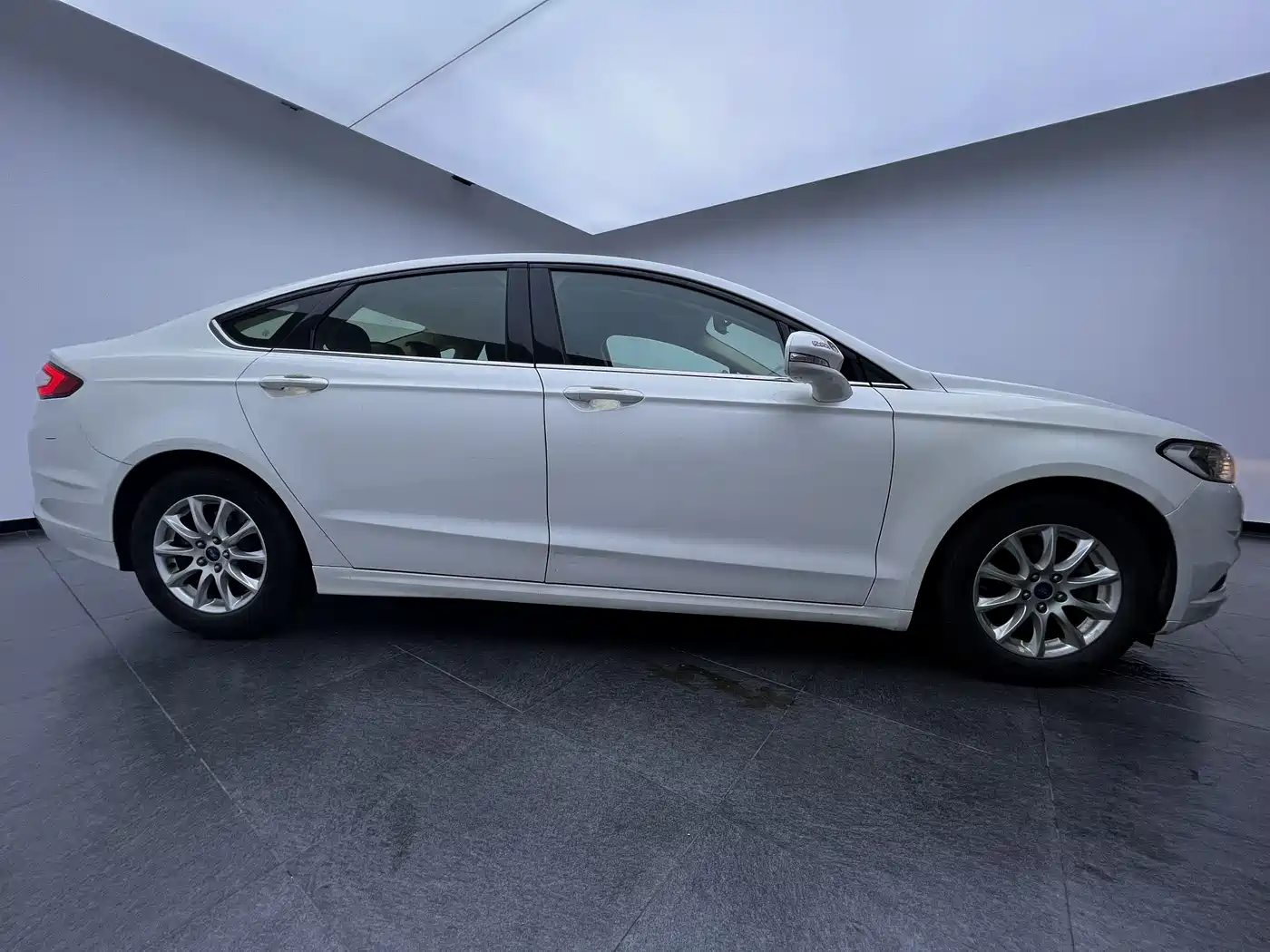 Photo 12 - Ford Mondeo