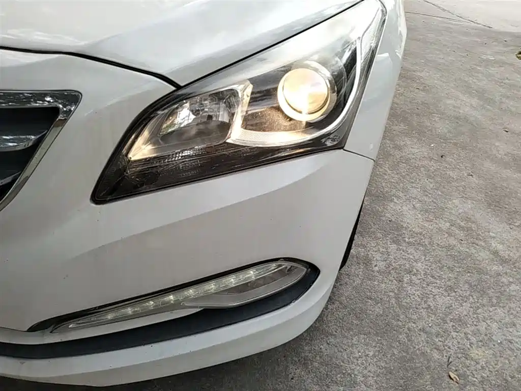 Hyundai Mistra 2014 1.8L Auto Smart GLS фото 24