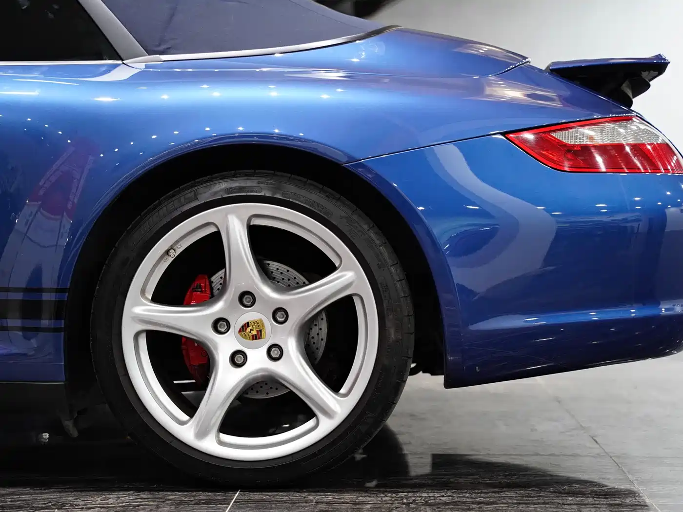 Porsche 911 2008 Carrera 4 Cabriolet 3.6L фото 13
