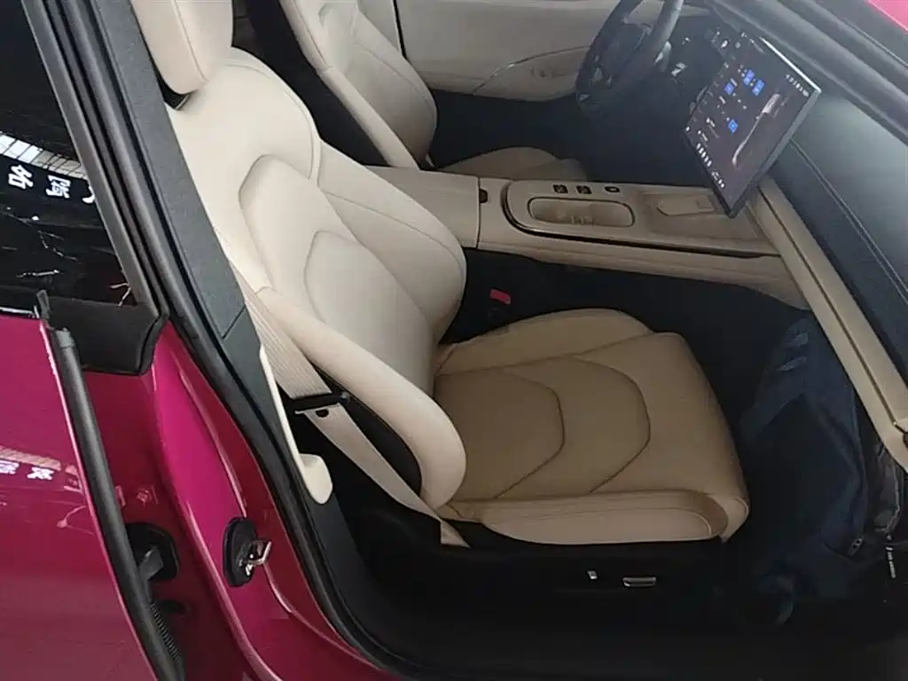 Xiaomi Auto Xiaomi SU7 2024 RWD Ultra Long Range Advanced Smart Driving Pro Edition фото 25