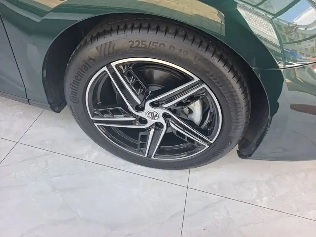 MG MG7 2025 2025 1.5T 300 DCT Luxury Edition