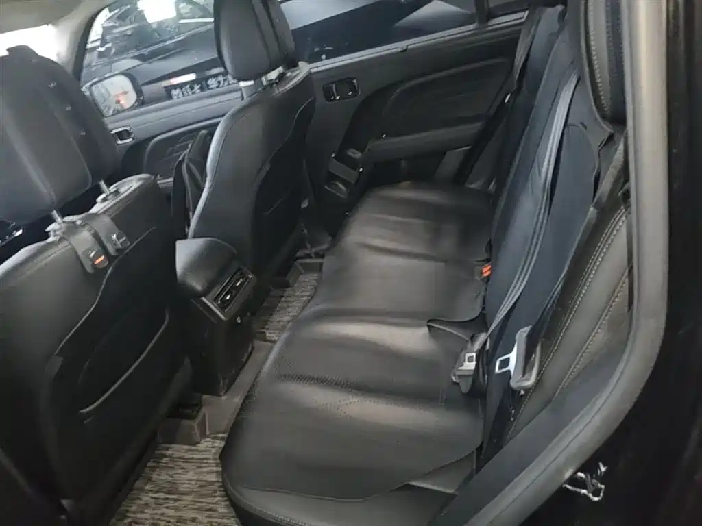Haval Meng Long NEV 2024 Hi4 145 Cross-country Edition фото 13